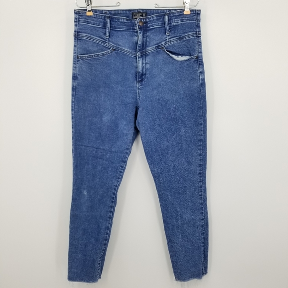 Abercrombie & Fitch Ultra High Rise Super Skinny Ankle Raw Hem Jeans Size 14/32 - Picture 1 of 10